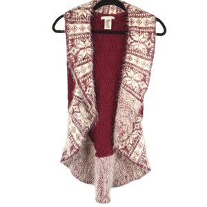 Max Studio Cranberry Red White Eyelash Trim Sweater Vest‎ Size Medium